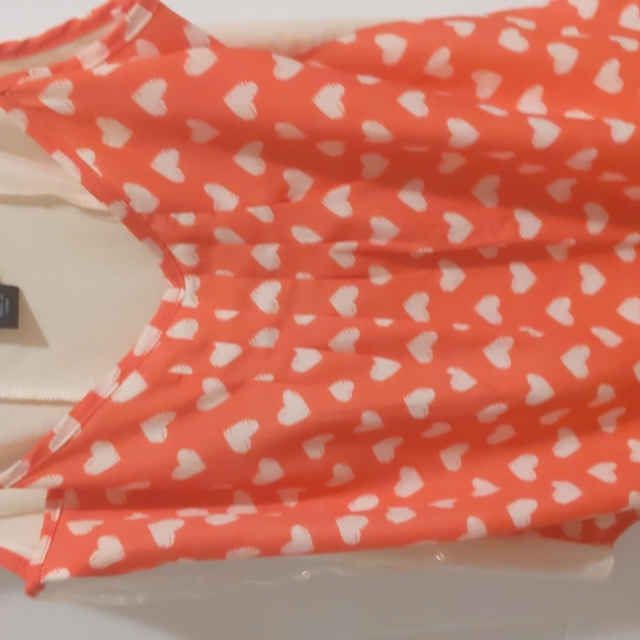 Pink heart tank with beige back - Picture 2 of 3